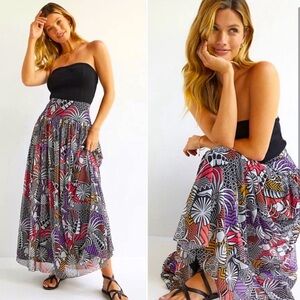 FARM Rio Black and Multicolor Patterned Skirt